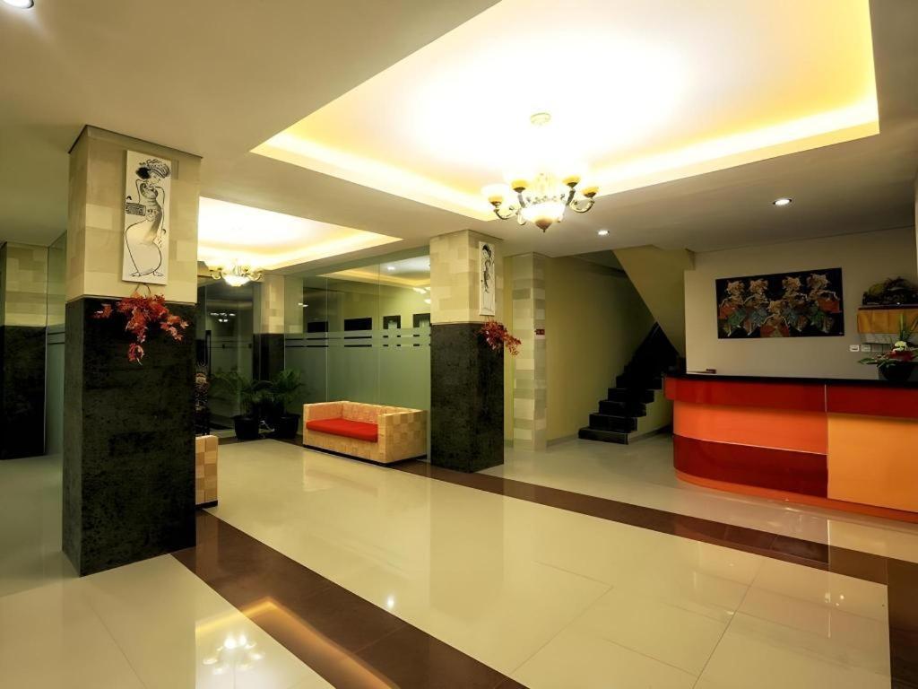 ג'ימבאראן Bali Mega Hotel מראה חיצוני תמונה