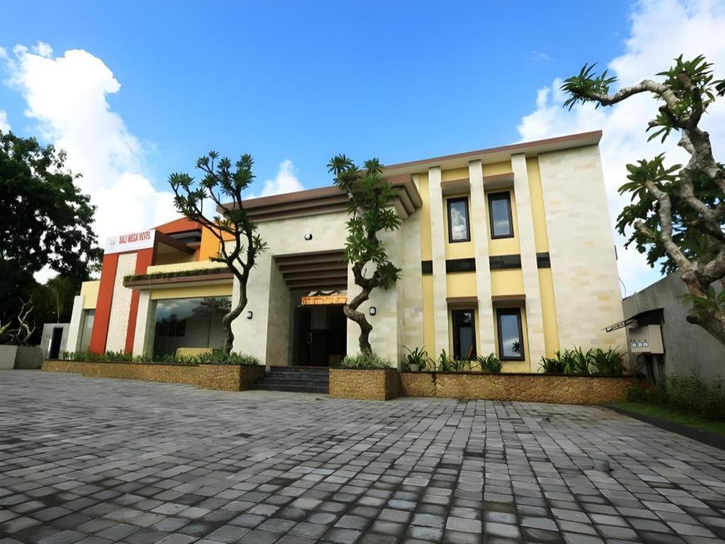 ג'ימבאראן Bali Mega Hotel מראה חיצוני תמונה