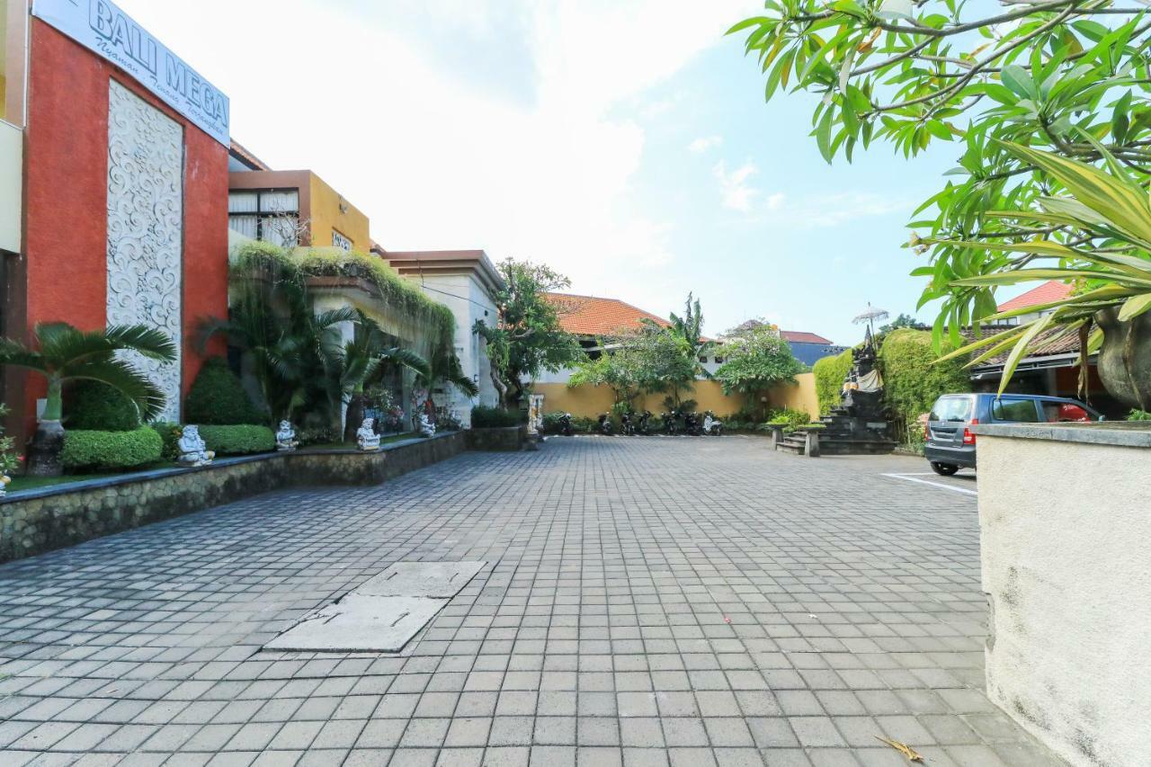 ג'ימבאראן Bali Mega Hotel מראה חיצוני תמונה