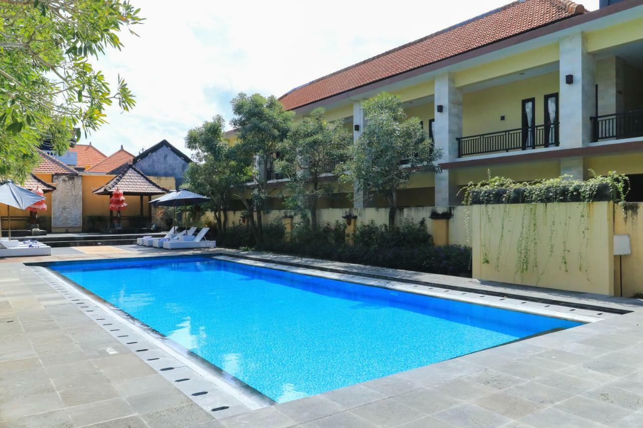 ג'ימבאראן Bali Mega Hotel מראה חיצוני תמונה