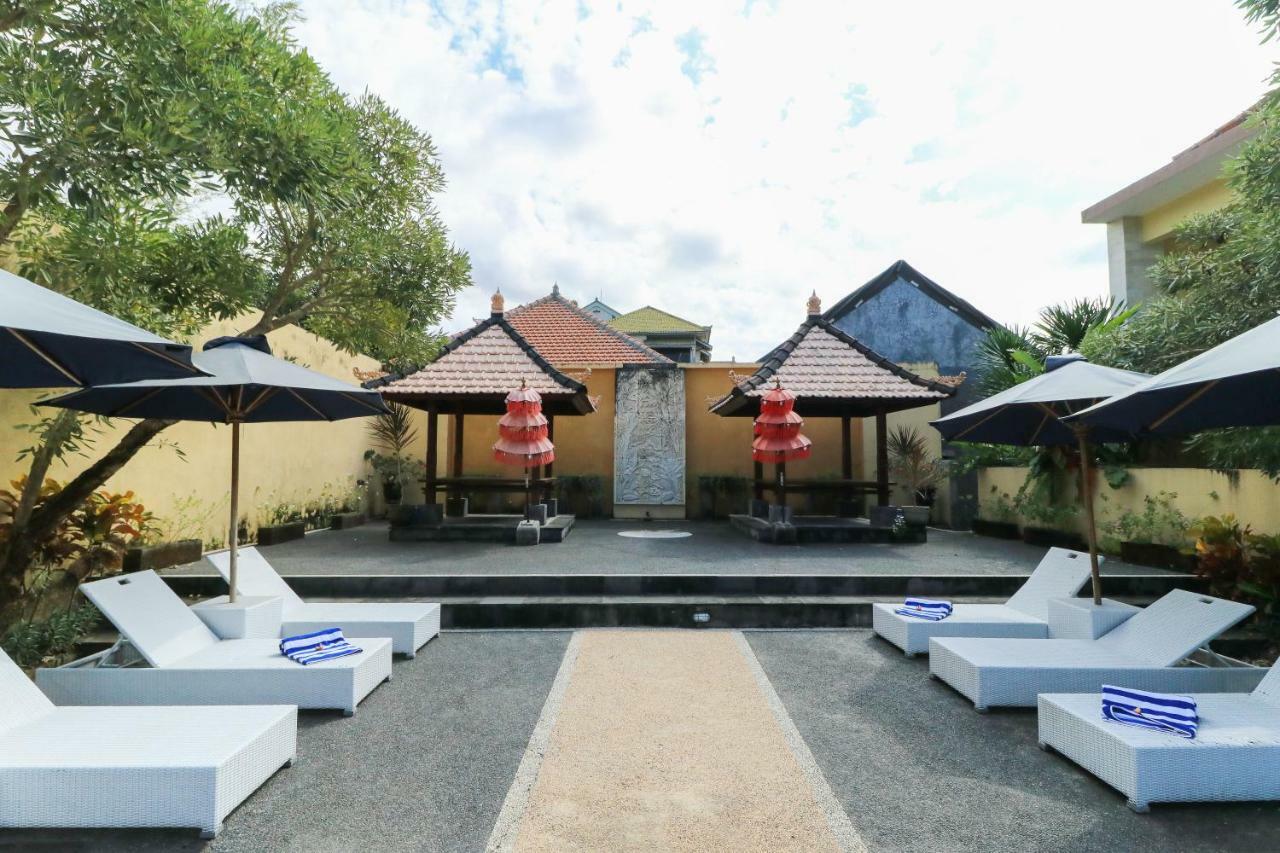 ג'ימבאראן Bali Mega Hotel מראה חיצוני תמונה
