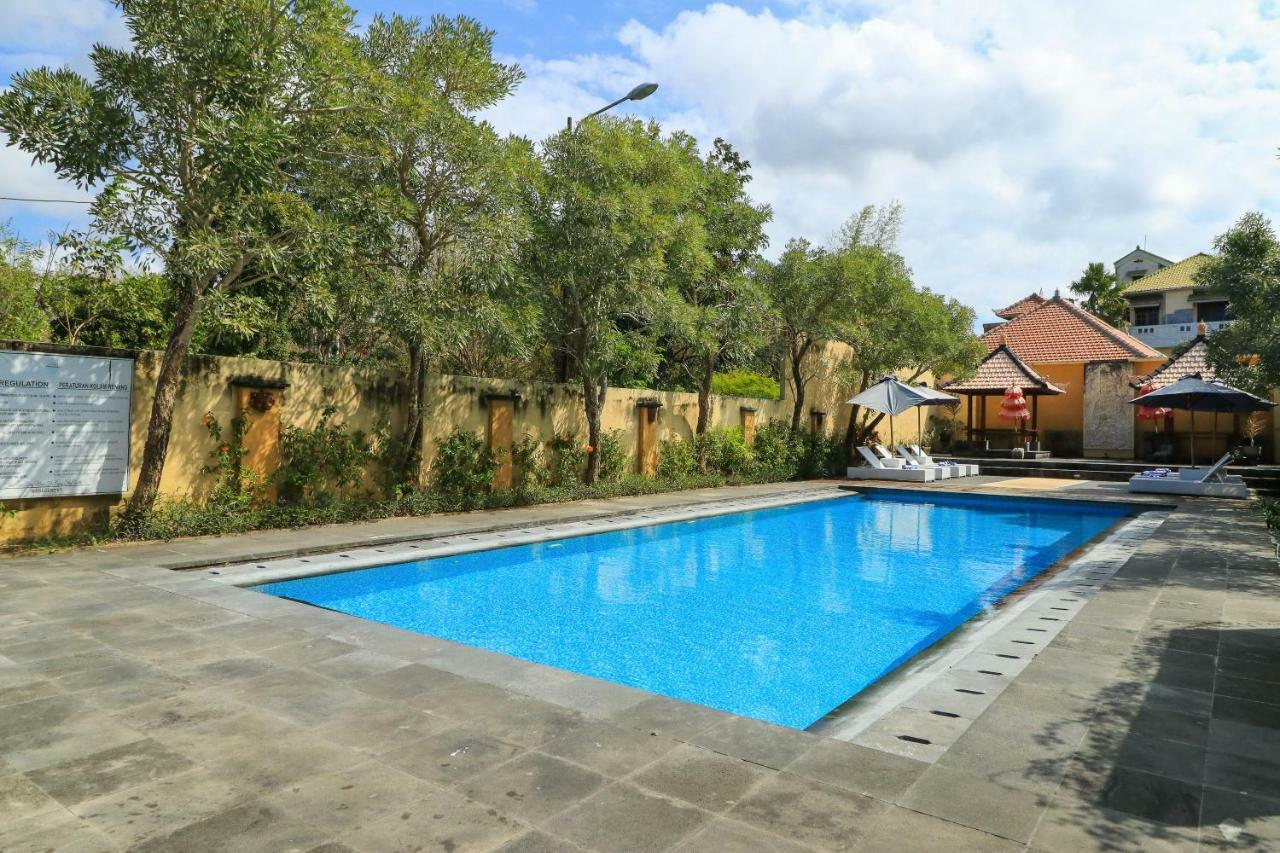 ג'ימבאראן Bali Mega Hotel מראה חיצוני תמונה