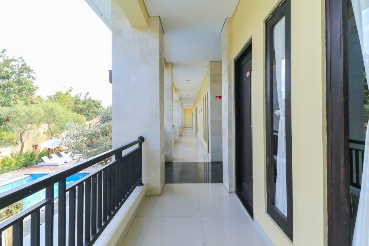 ג'ימבאראן Bali Mega Hotel מראה חיצוני תמונה